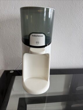 Baby Brezza Water Dispenser in White with Smoke Hopper